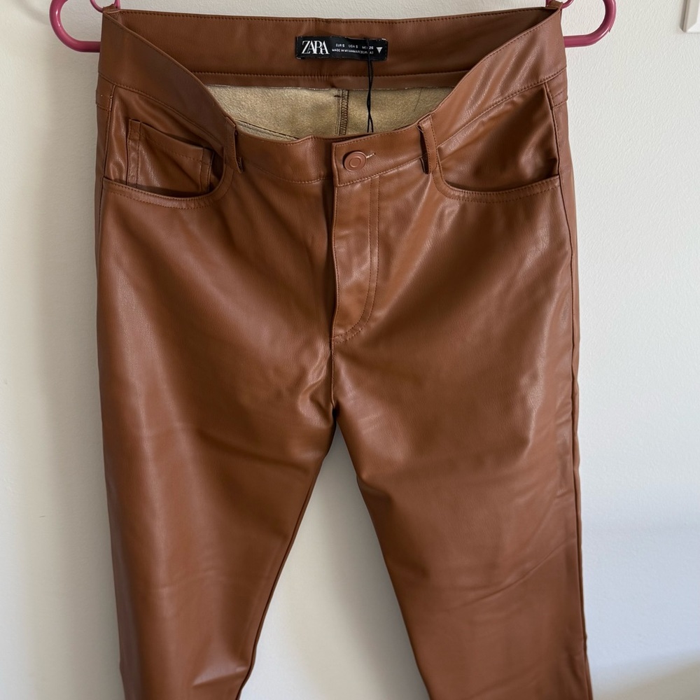 Woman New Zara leather pants [ S]